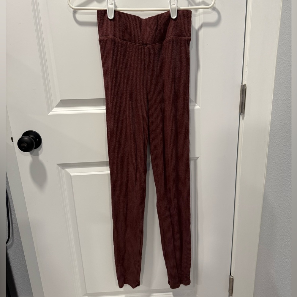Women's Burgundy Knit Pants